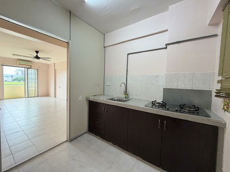Pangsapuri untuk Dijual di Casa Prima - Aswad . - Kitchen - PropertyGuru.com.my