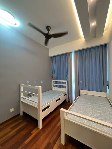 Kondominium untuk Disewa di Queens Residences Q1 @ Queens Waterfront - Annie Tan - Bedroom - PropertyGuru.com.my