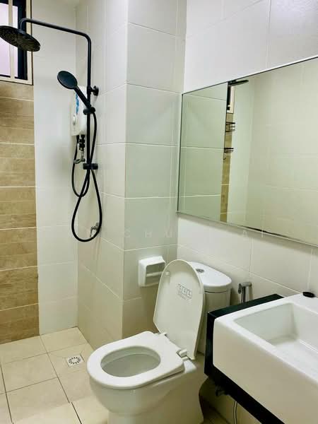 Kondominium untuk Disewa di ForestVille - Gan Chun Kai - Bathroom - PropertyGuru.com.my