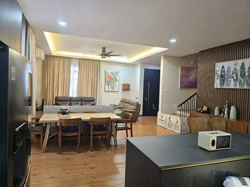 Semi-Detached House for Sale in Eco Majestic (Semenyih) - Jesslyn Lee - Living Room - PropertyGuru.com.my