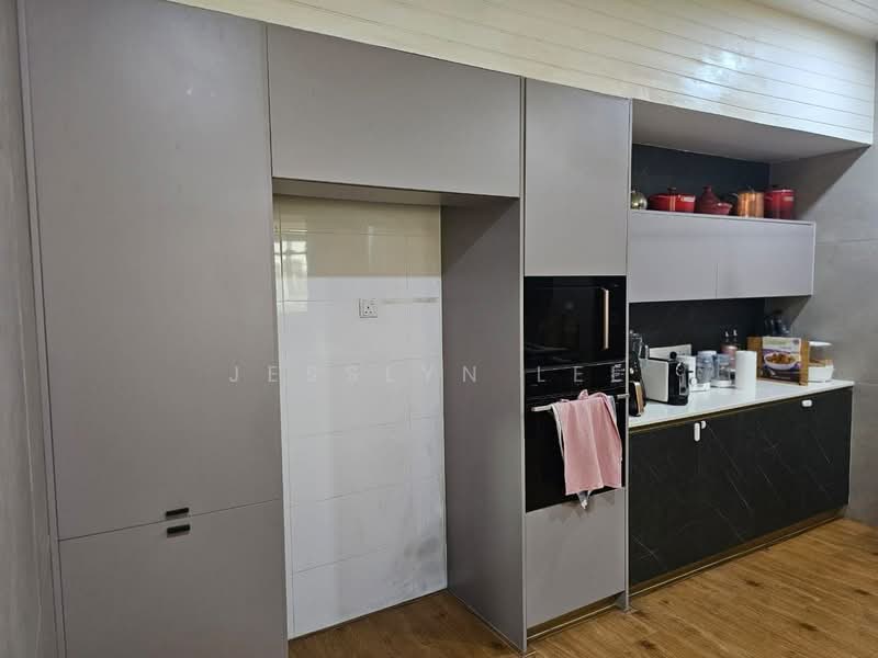 Semi-Detached House for Sale in Eco Majestic (Semenyih) - Jesslyn Lee - Kitchen - PropertyGuru.com.my