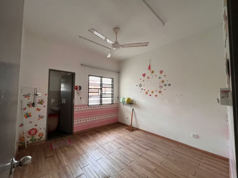2-storey Terraced House for Sale in Bandar Kinrara (Selangor) - Priscilla Tan - Bedroom - PropertyGuru.com.my