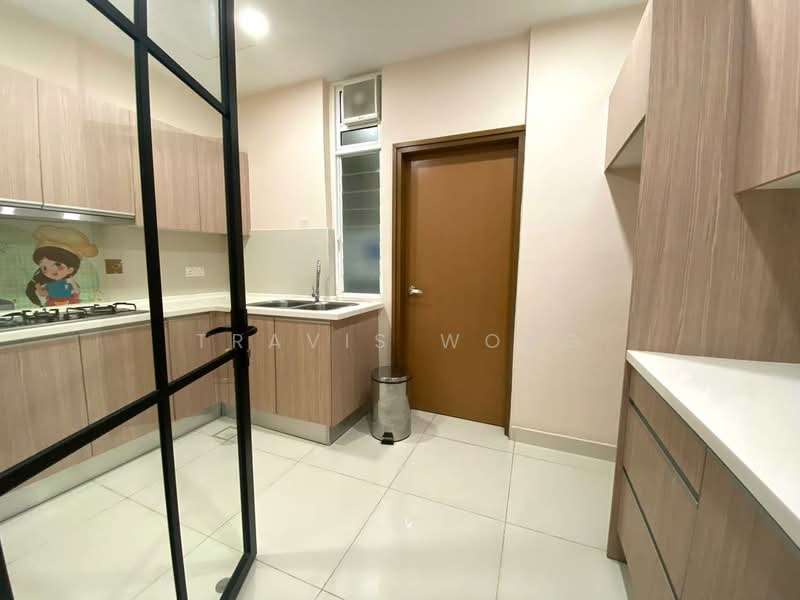 Condominium for Rent at Sri Putramas III / Royal Regent - Travis Wong - Kitchen - PropertyGuru.com.my