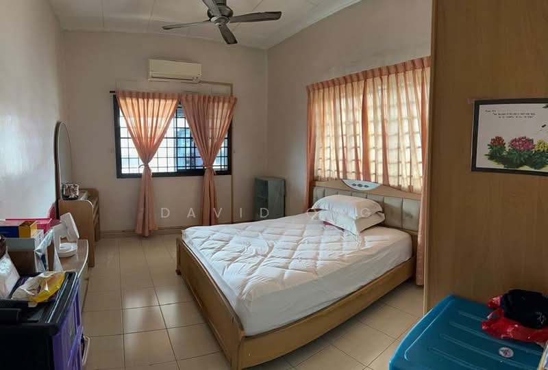 2-storey Terraced House for Sale in Taman Maju Jaya (Johor Bahru) - David Ong - Bedroom - PropertyGuru.com.my