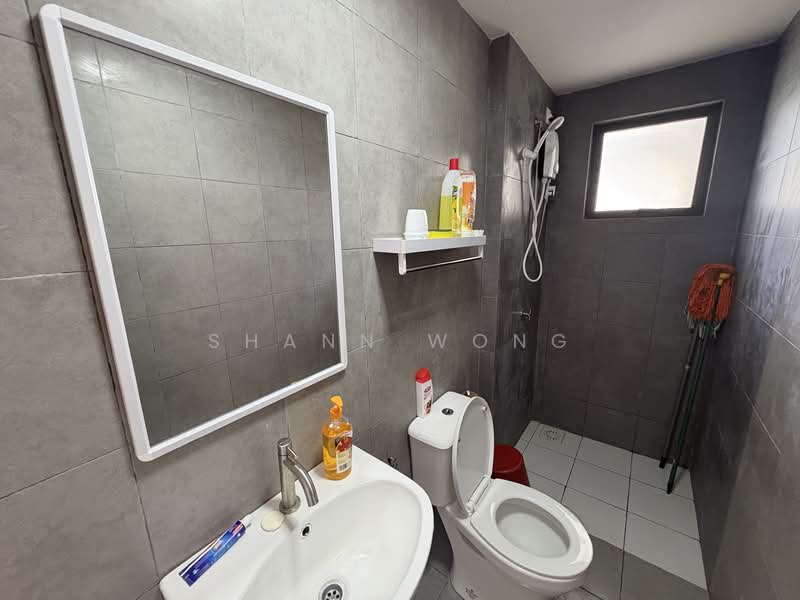 Pangsapuri untuk Disewa di Laman Seri Harmoni (LSH33) - Shann Wong - Bathroom - PropertyGuru.com.my