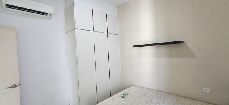 Servis Apartment untuk Dijual di Pinnacle Tower - David Ong - Bedroom - PropertyGuru.com.my