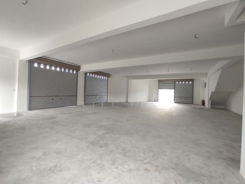 Shop for Rent in Bandar Enstek (Negeri Sembilan) - Tifi Ten - Interior - PropertyGuru.com.my