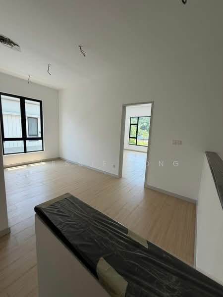 Rumah Berkembar untuk Dijual di Kota Emerald (Rawang) - Jessie Wong - Interior - PropertyGuru.com.my