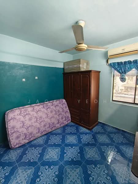Rumah Flat untuk Dijual di Desa Intan - Jacky Yeoh - Bedroom - PropertyGuru.com.my