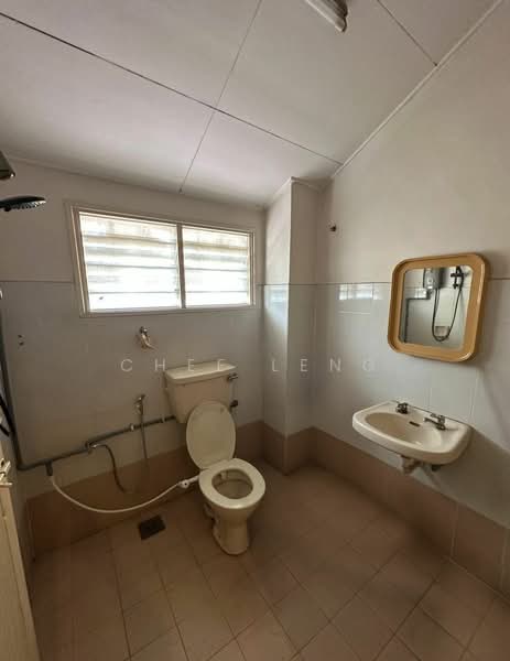 2-storey Terraced House for Sale in Usj 14 (Subang Jaya) - Chee Leng - Bathroom - PropertyGuru.com.my