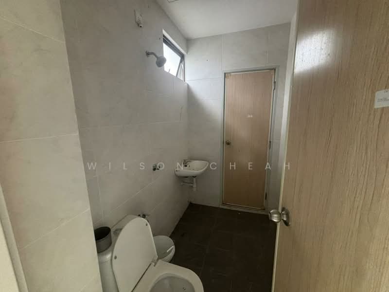 Semi-Detached House for Sale in Bandar Tasek Mutiara (Simpang Ampat) - Wilson Cheah - Bathroom - PropertyGuru.com.my