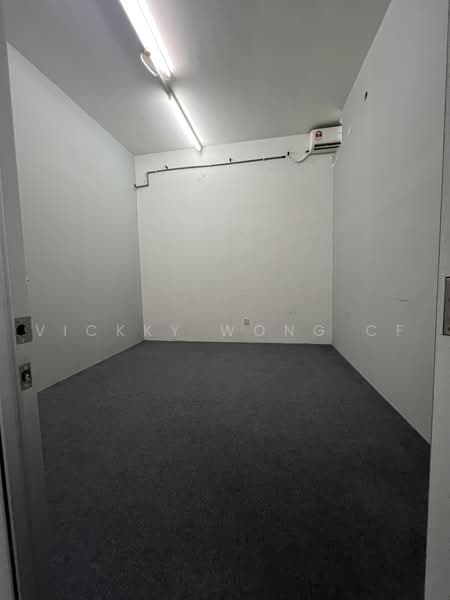 Shop / Office for Rent in Taman Tasik Damai (Sungai Besi) - Vickky Wong CF - Interior - PropertyGuru.com.my