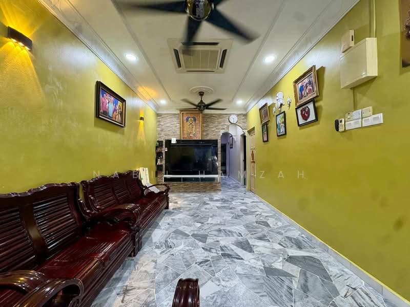 Terraced House for Sale in Taman Desa Cheras (Cheras) - Nabil Hamzah - Living Room - PropertyGuru.com.my