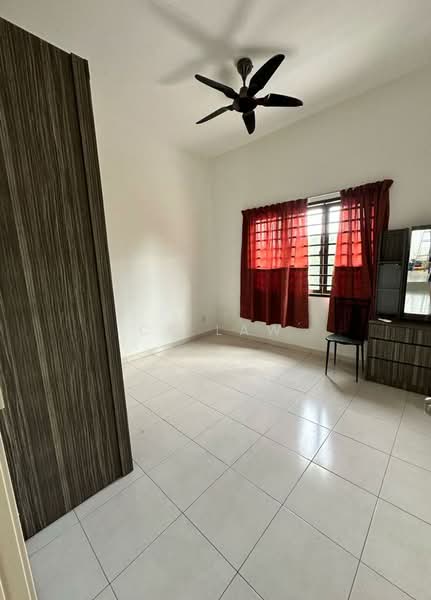 2-storey Terraced House for Sale in Setia Ecohill (Semenyih) - CK Law - Bedroom - PropertyGuru.com.my