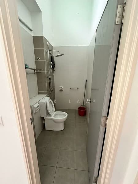 2-storey Terraced House for Sale in Setia Ecohill (Semenyih) - CK Law - Bathroom - PropertyGuru.com.my