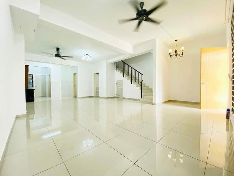 2-storey Terraced House for Sale in Setia Ecohill (Semenyih) - CK Law - Living Room - PropertyGuru.com.my