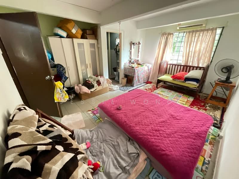 2.5-storey Terraced House for Sale in Bandar Country Homes (Rawang) - Jessie Wong - Bedroom - PropertyGuru.com.my