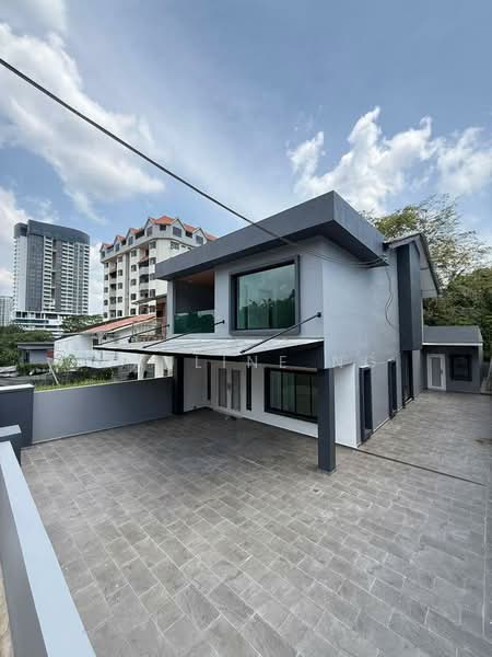 Semi-Detached House for Sale in Kampung Bahru (Johor Bahru) - Pauline Ng - Exterior - PropertyGuru.com.my