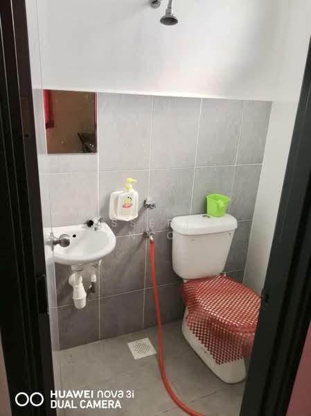 Rumah Berkembar untuk Dijual di Taman Mutiara Rini (Skudai) - Jesserine Neo - Bathroom - PropertyGuru.com.my
