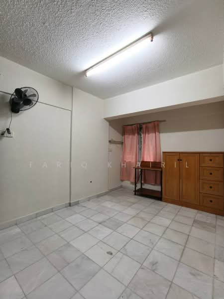Rumah Flat untuk Dijual di Farlim 4 - Fariq Khairil - Interior - PropertyGuru.com.my