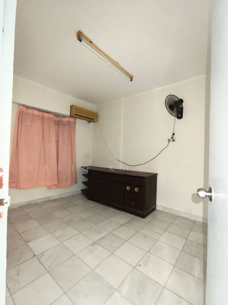 Rumah Flat untuk Dijual di Farlim 4 - Fariq Khairil - Interior - PropertyGuru.com.my
