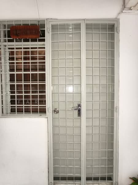 Rumah Flat untuk Dijual di Farlim 4 - Fariq Khairil - Exterior - PropertyGuru.com.my