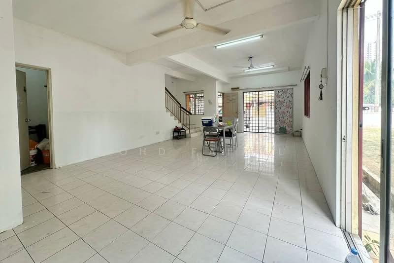2-storey Terraced House for Sale in Bandar Baru Bangi (Selangor) - Mohd Faizal - Living Room - PropertyGuru.com.my