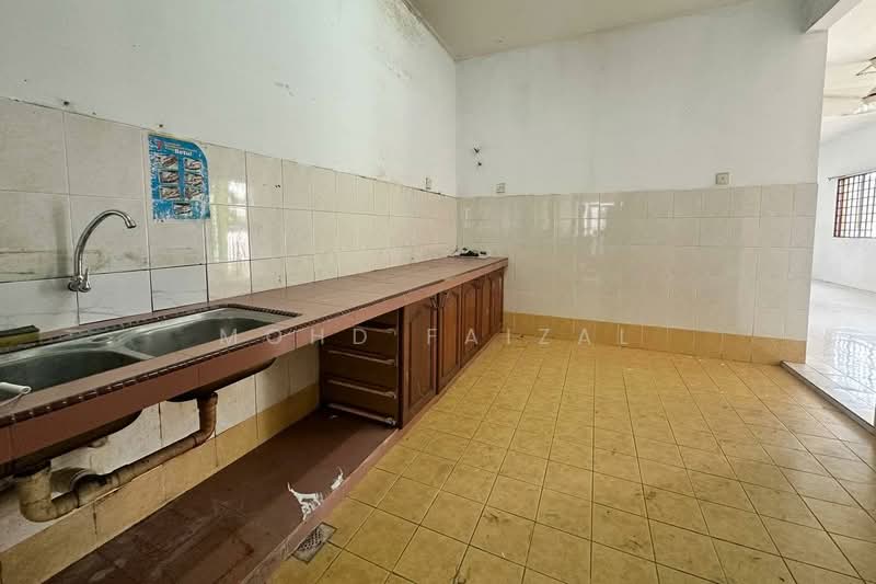 2-storey Terraced House for Sale in Bandar Baru Bangi (Selangor) - Mohd Faizal - Kitchen - PropertyGuru.com.my