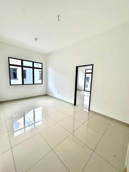 Cluster House for Sale in Taman Lagenda Putra (Kulai) - Frain Cheong - PropertyGuru.com.my