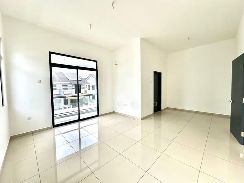 Cluster House for Sale in Taman Lagenda Putra (Kulai) - Frain Cheong - PropertyGuru.com.my