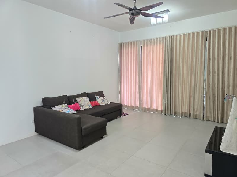 Servis Apartment untuk Dijual di Jaya One Residences - Josh Chong - Living Room - PropertyGuru.com.my