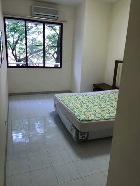 Condominium for Rent at Marina Bay Condominium - Alex Lim - Bedroom - PropertyGuru.com.my