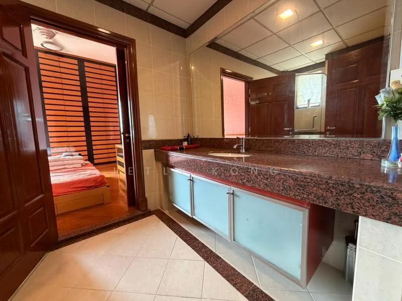 Kondominium untuk Dijual di Mont Kiara Damai Resort Condominium - Jetly Kong - Bedroom - PropertyGuru.com.my