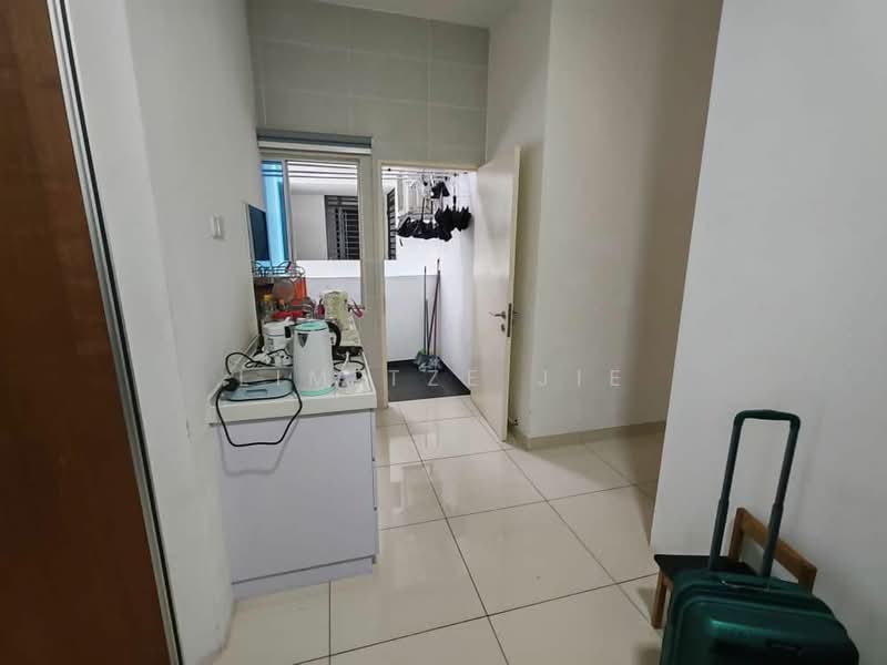 Servis Apartment untuk Dijual di Sky Habitat - Lim Tze Jie - Corridor - PropertyGuru.com.my