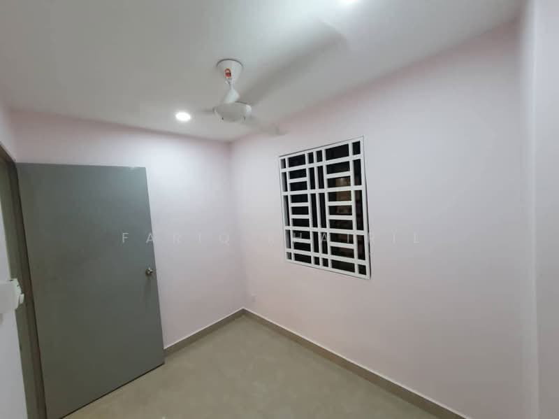 Rumah Flat untuk Dijual di Taman Sri Bayu Flat (Bayan Lepas) - Fariq Khairil - Interior - PropertyGuru.com.my