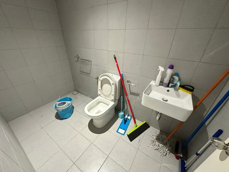 2-storey Terraced House for Sale in Bandar Country Homes (Rawang) - Jessie Wong - Bathroom - PropertyGuru.com.my