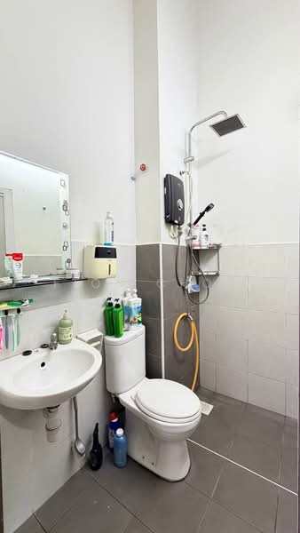 Rumah Teres 1 Tingkat untuk Dijual di Pulai (Johor) - Fion Choo - Bathroom - PropertyGuru.com.my