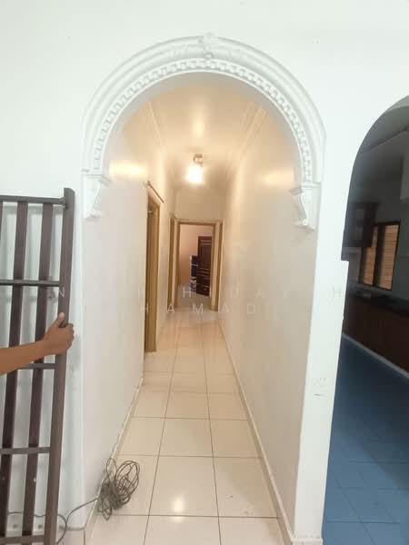 Pangsapuri untuk Dijual di Melur Apartment - Noor Hidayah Mohamad Noor - Corridor - PropertyGuru.com.my
