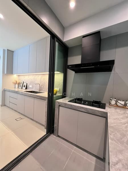 Service Residence for Sale at Damai Hillpark - Ray Chan - Kitchen - PropertyGuru.com.my