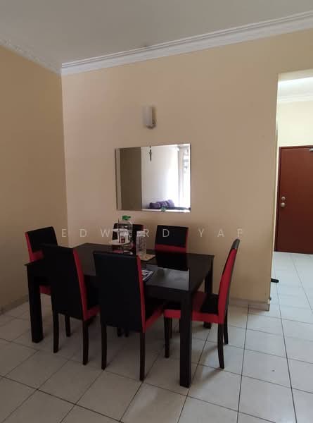 Kondominium untuk Dijual di Impian Heights - Edward Yap - Dining Room - PropertyGuru.com.my
