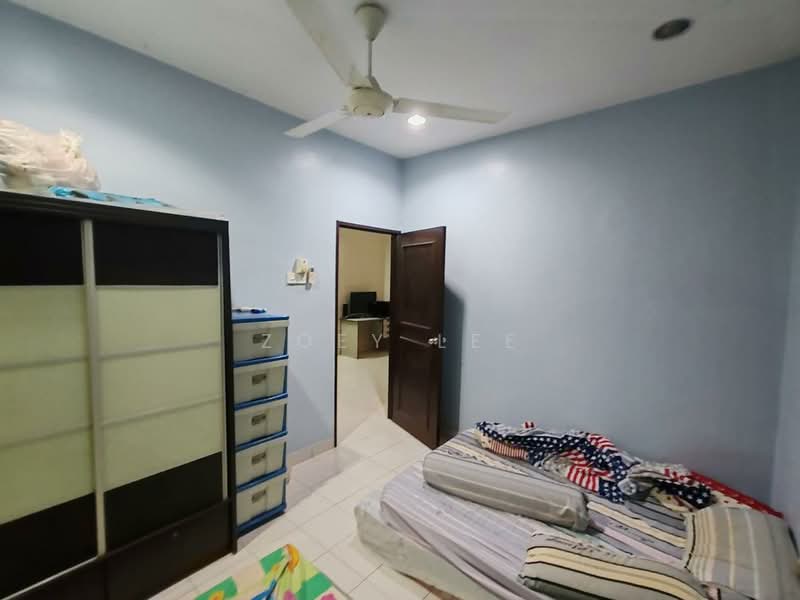 2-storey Terraced House for Sale in Taman Skudai Indah (Skudai) - Zoey Lee - Bedroom - PropertyGuru.com.my