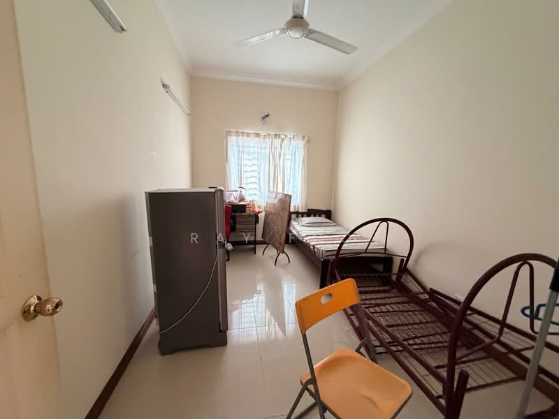 Rumah Berkembar untuk Disewa di Sungai Long (Bandar Sungai Long) - Ray Foo - Bedroom - PropertyGuru.com.my