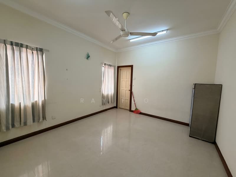 Rumah Berkembar untuk Disewa di Sungai Long (Bandar Sungai Long) - Ray Foo - Interior - PropertyGuru.com.my