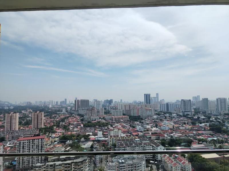Kondominium untuk Dijual di Central Park condominium - Gavin Tan - View - PropertyGuru.com.my