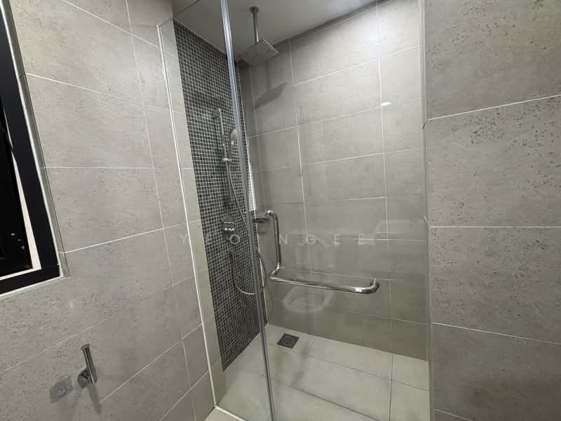 Servis Apartment untuk Disewa di Ooak Serviced Apartments @ Kiara 163 - Yeo Ngee - Bathroom - PropertyGuru.com.my