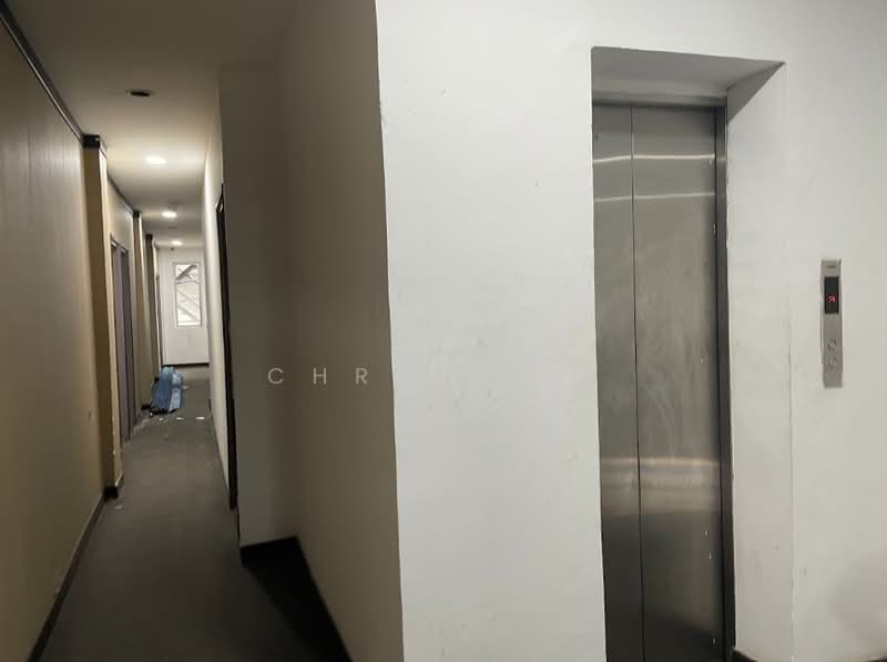 Shop / Office for Rent in Taman Golden (Kuala Lumpur) - Chris Tye - Corridor - PropertyGuru.com.my