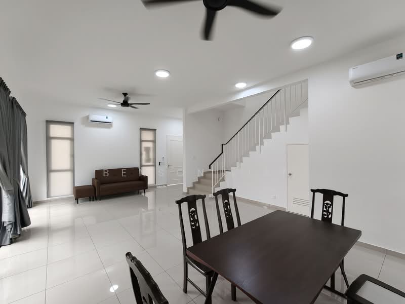 2-storey Terraced House for Rent in Shah Alam (Selangor) - Benson Lian - Living Room - PropertyGuru.com.my