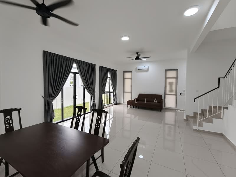 2-storey Terraced House for Rent in Shah Alam (Selangor) - Benson Lian - Living Room - PropertyGuru.com.my
