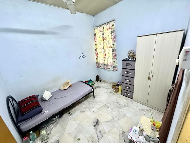Rumah Bandar untuk Dijual di Taman Melati (Setapak) - Amirah Azmi - Bedroom - PropertyGuru.com.my