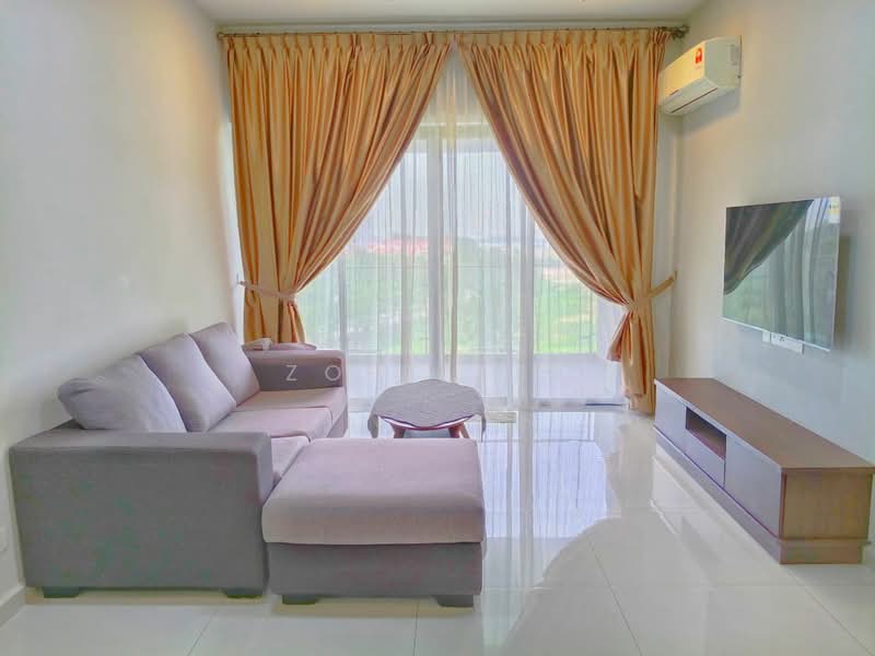 Kondominium untuk Dijual di Bay Point @ Country Garden Danga Bay - Zoey Lee - Living Room - PropertyGuru.com.my
